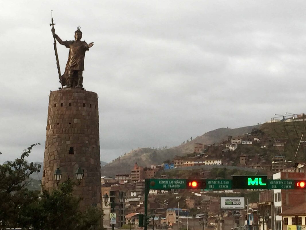 Cusco to Puno Peru Travel by 9 hours Bus Ride, Cusco to Puno Bus Tour in Peru: What You’ll See Along The Way, Bus from Cusco to Lake Titicaca. Traveling from Cusco to Lake Titicaca