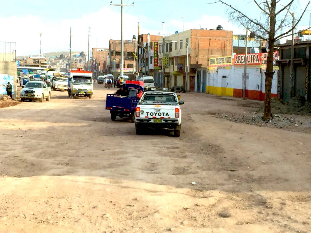 Cusco to Puno Peru Travel by 9 hours Bus Ride, Cusco to Puno Bus Tour in Peru: What You’ll See Along The Way, Bus from Cusco to Lake Titicaca. Traveling from Cusco to Lake Titicaca