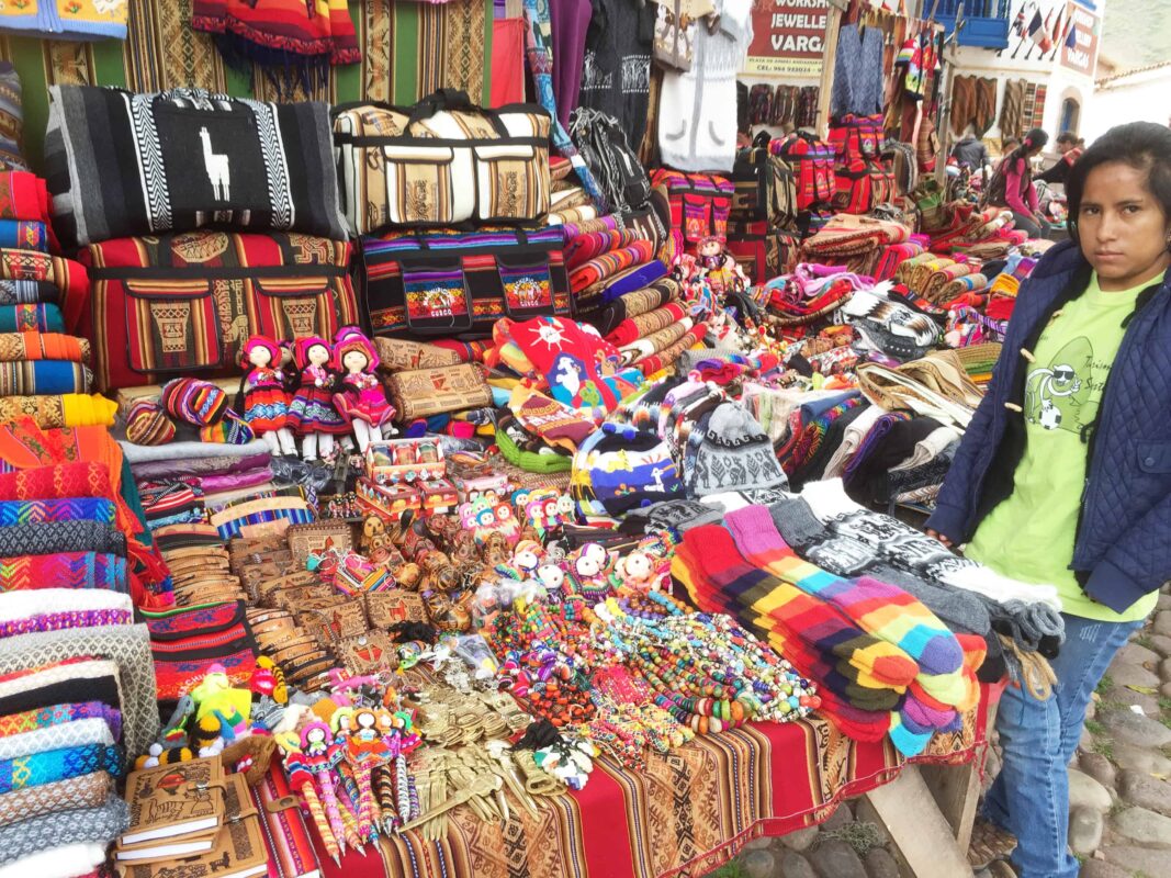 Cusco to Puno Peru Travel by 9 hours Bus Ride, Cusco to Puno Bus Tour in Peru: What You’ll See Along The Way, Bus from Cusco to Lake Titicaca. Traveling from Cusco to Lake Titicaca