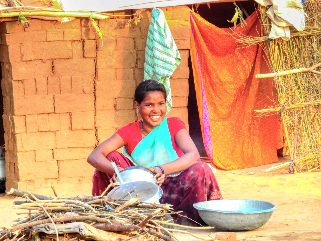 Rural India and the Gond Tribe of Central India, Rural India, Travel Photography Gond tribe, Travel Blog by Dr Zenaidy Castro, travel blogger and wanderlust blogger life blog life travel blogging Gond Tribe of Central India