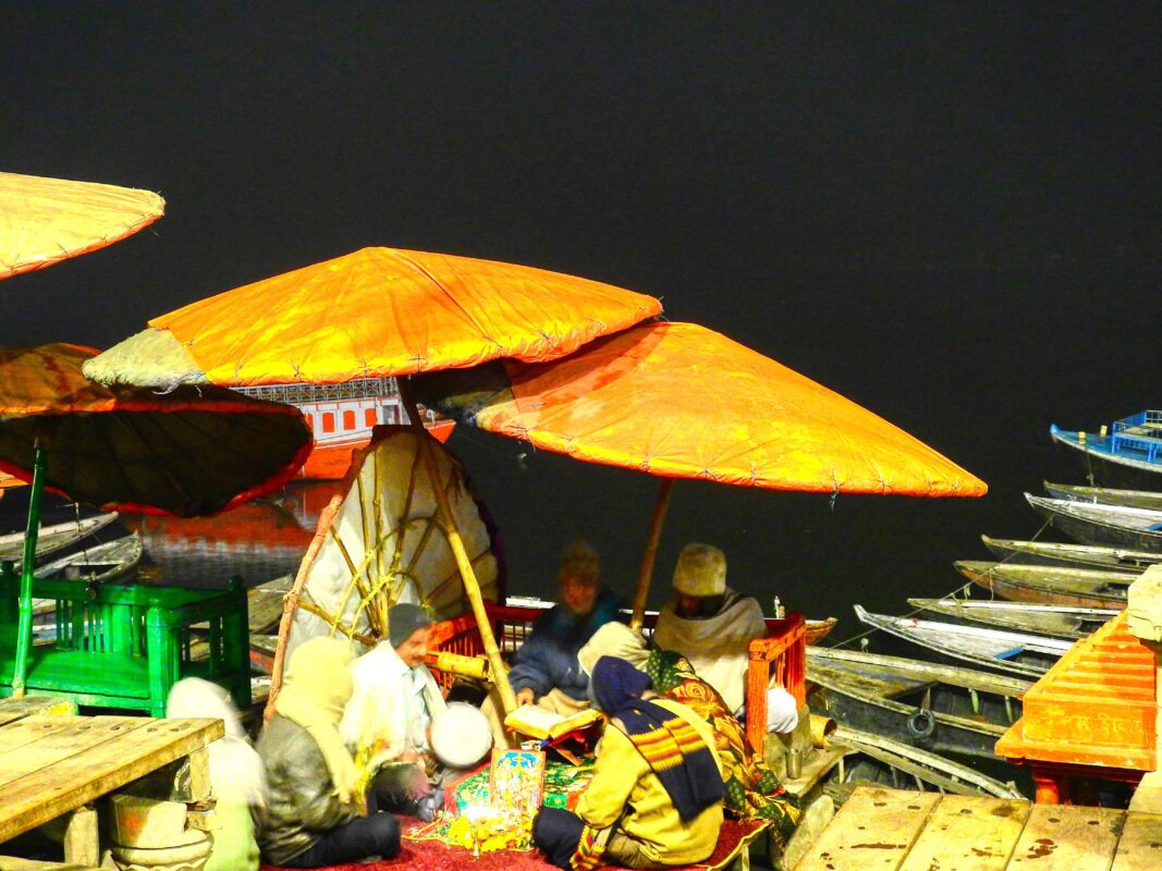 Street Photography in India, Street Photos in Rural India, Travel Photography blog by Dr Zenaidy Castro, travel blogger and wanderlust blogger life blog life travel blogging India