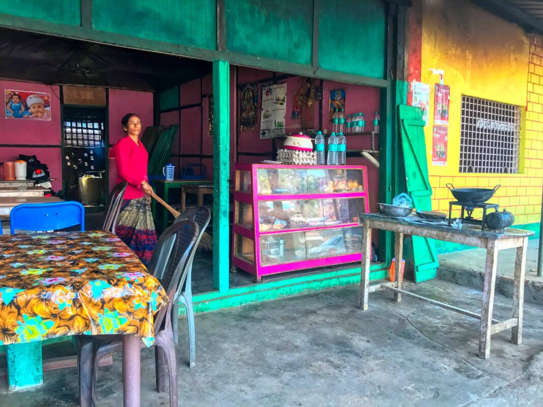 Street Photography in India, Street Photos in Rural India, Travel Photography blog by Dr Zenaidy Castro, travel blogger and wanderlust blogger life blog life travel blogging India