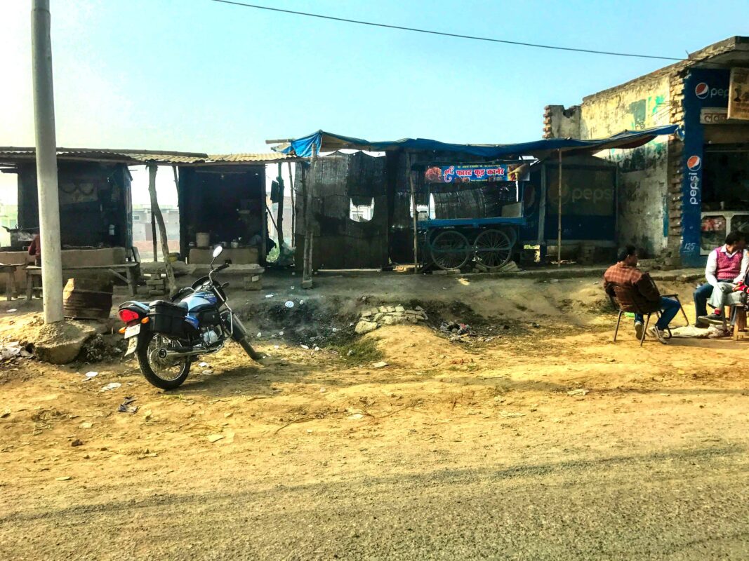 Street Photography in India, Street Photos in Rural India, Travel Photography blog by Dr Zenaidy Castro, travel blogger and wanderlust blogger life blog life travel blogging India