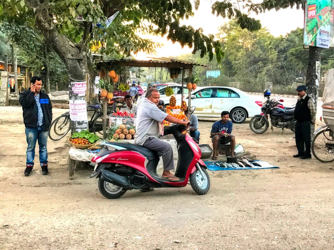 Street Photography in India, Street Photos in Rural India, Travel Photography blog by Dr Zenaidy Castro, travel blogger and wanderlust blogger life blog life travel blogging India