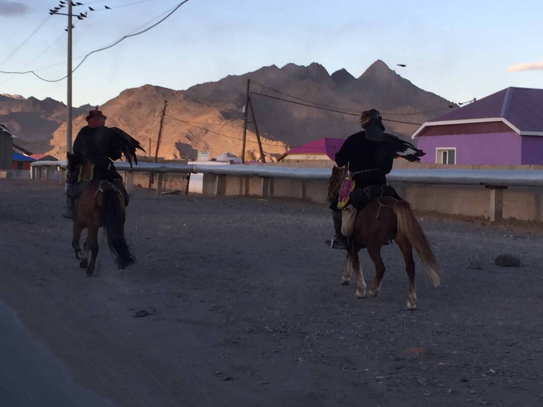 Ölgii, the extreme West Province of Mongolia, Mongolia Travel Guide, The center of the predominantly Kazakh region of Mongolia, Mongolian Travel, West of Mongolia borders the People's Republic of China to the South and Russia to west and north