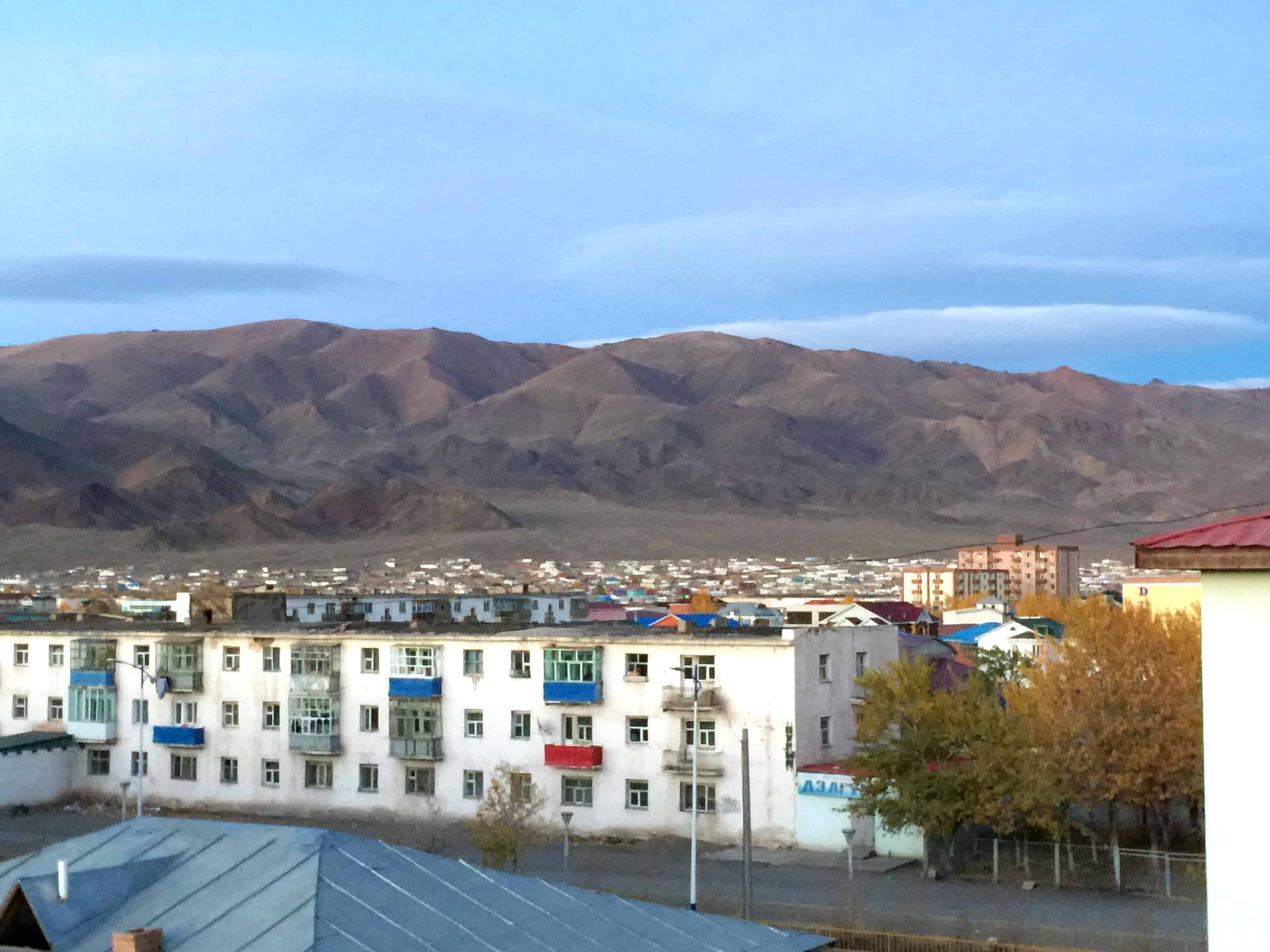 Ölgii the extreme West Province of Mongolia, Mongolia Travel Guide, The center of the predominantly Kazakh region of Mongolia, Mongolian Travel, West of Mongolia borders the People's Republic of China to the South and Russia to west and north