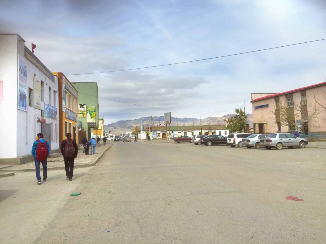 Ölgii, the extreme West Province of Mongolia, Mongolia Travel Guide, The center of the predominantly Kazakh region of Mongolia, Mongolian Travel, West of Mongolia borders the People's Republic of China to the South and Russia to west and north