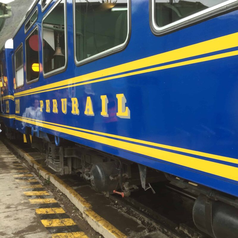 Peru Rail Vistadome Panoramic Trains to Machu Picchu, Luxury Trains to Machu Picchu, Vistadome Observatory Train Travel Plan, Vistadome Train to Machu Picchu