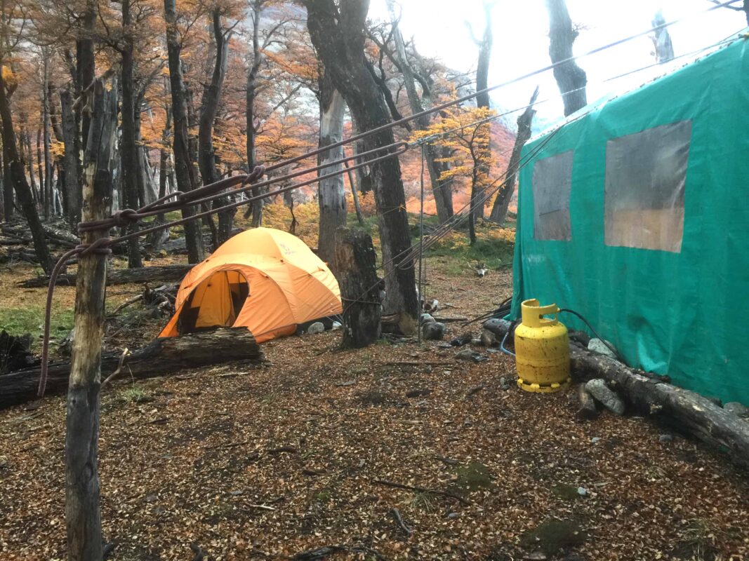 Hiking to Mount Fitz Roy and Hiking to Laguna de los Tres in El Chaltén, Sendero al Fitz Roy, Cerro Fitz Roy Patagonia, the trail to Mount Fitz Roy and Laguna de los Tres. Fitz Roy Trek as one of Patagonia's Best Hikes, Patagonia South America