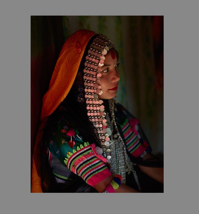 Dr Zenaidy Castro, General and Cosmetic Dentist in Melbourne Australia, Black and White Photographer. Abstract Artist, Australian woman Photographer, Art and Dentistry, Photography and Design, Creative Professionals, Painter-Photographers, Inspiring story of Female Entrepreneurs, 