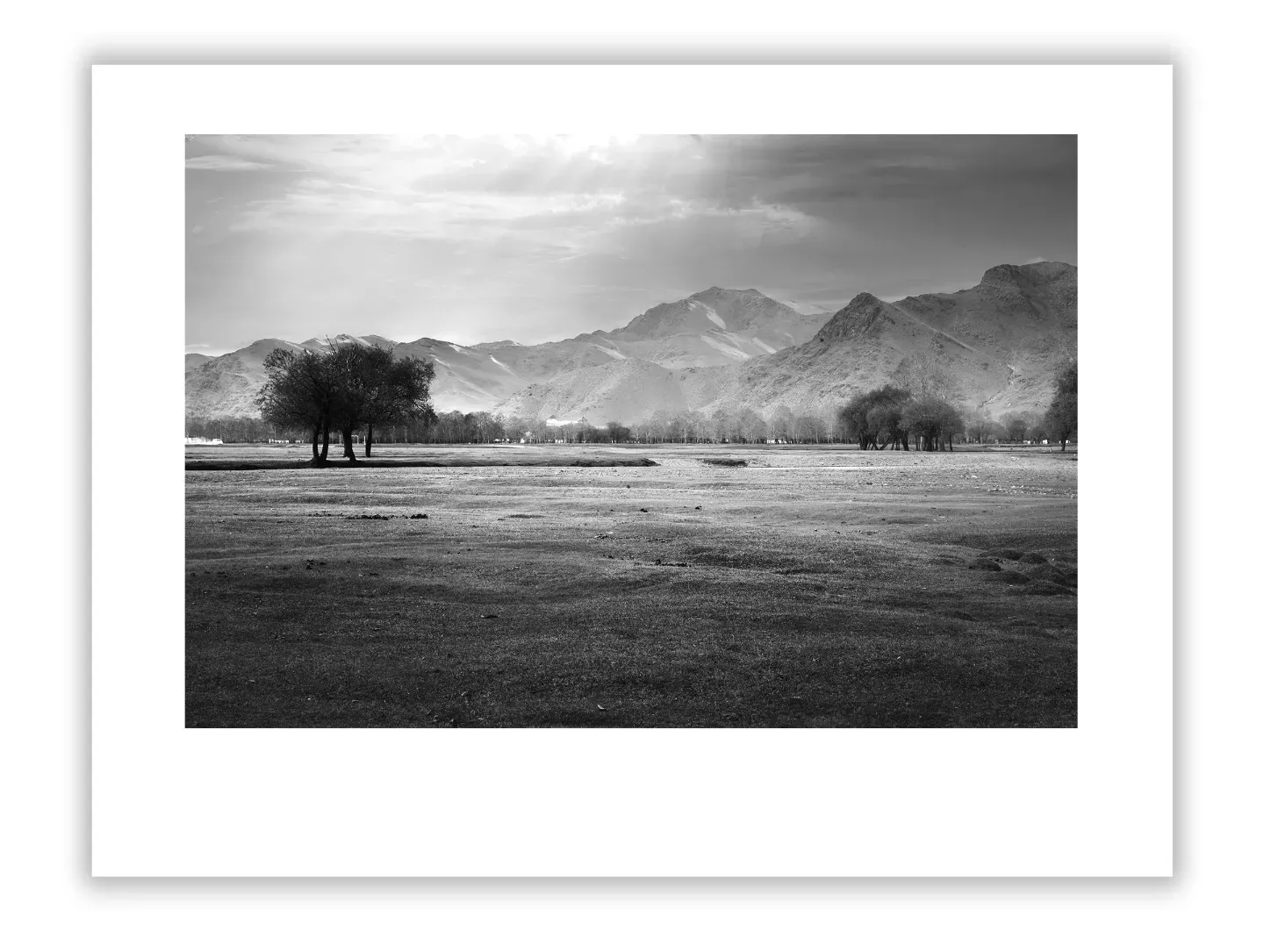 1.4-1 ORIENTATION Black and White