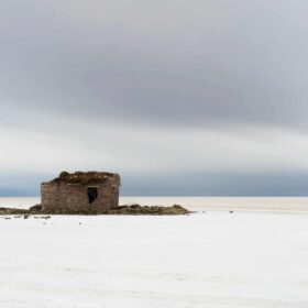 Salar De Uyuni Salt Flats, Bolivia's Desert, Salt Flat Bolivia South America, Bolivia Salt Flats Uyuni, Uyuni Salt Flats The Deserts Of Bolivia, Uyuni Bolivia Salt Flat Tours, Bolivian Salt Flats Tour South America Exploring Bolivia's Desert - The Salar De Uyuni or Salt Flats