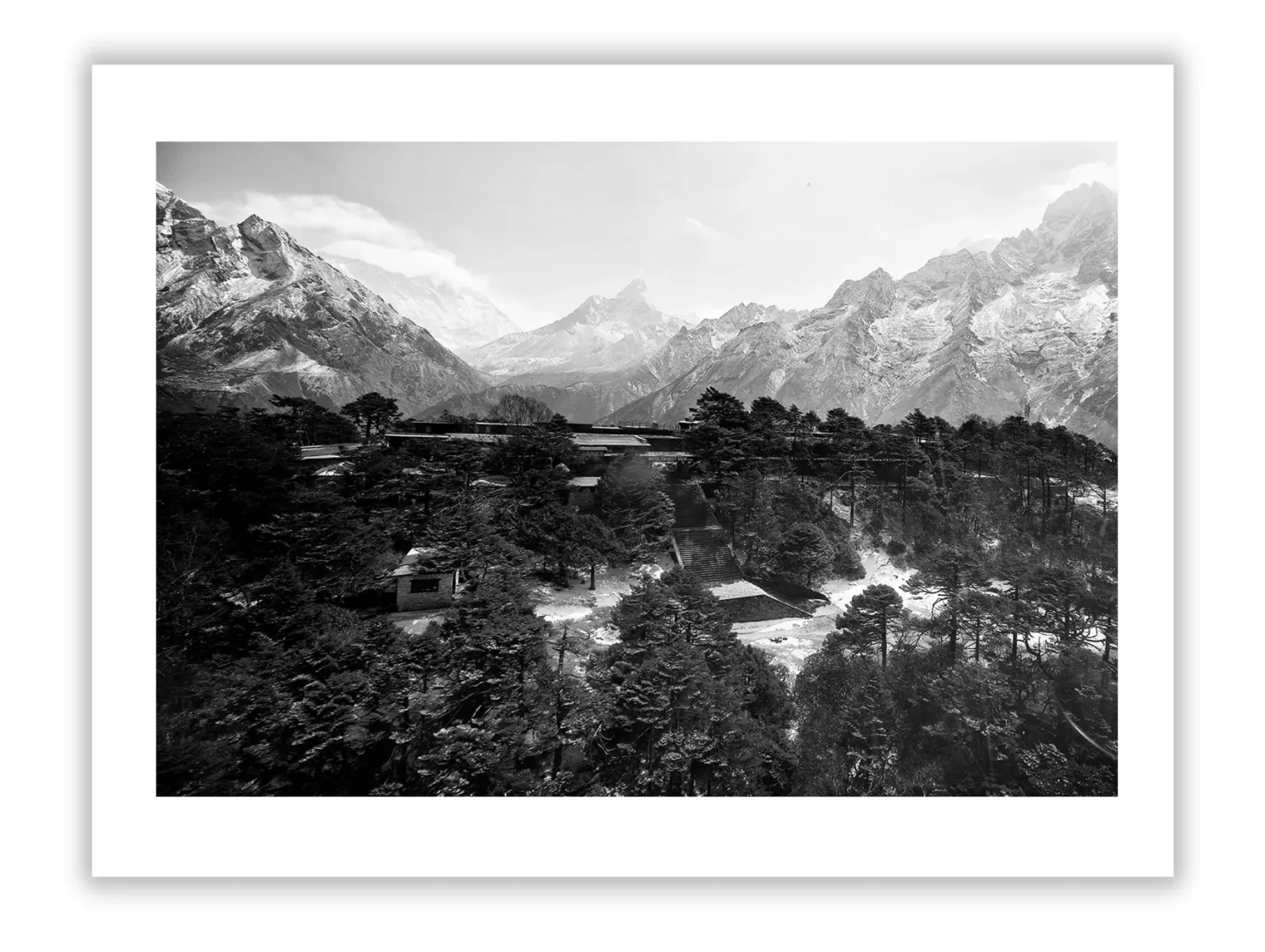 Celebrity Homes and B&W Photography: Iconic Style Secrets